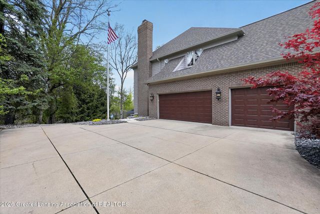 2032 Birch Bluff Drive, Okemos, MI 48864