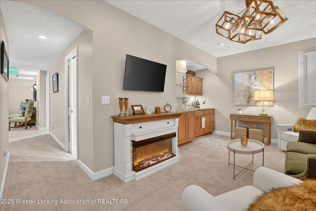 2032 Birch Bluff Drive, Okemos, MI 48864