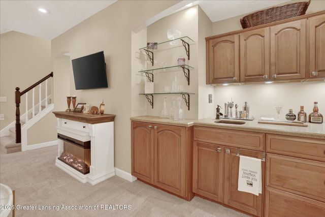 2032 Birch Bluff Drive, Okemos, MI 48864