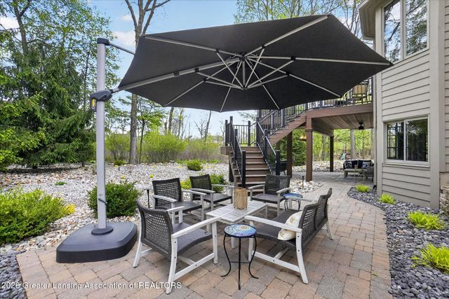 2032 Birch Bluff Drive, Okemos, MI 48864