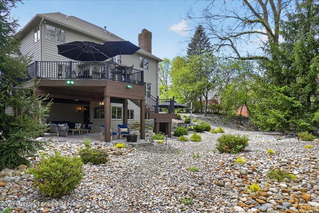 2032 Birch Bluff Drive, Okemos, MI 48864