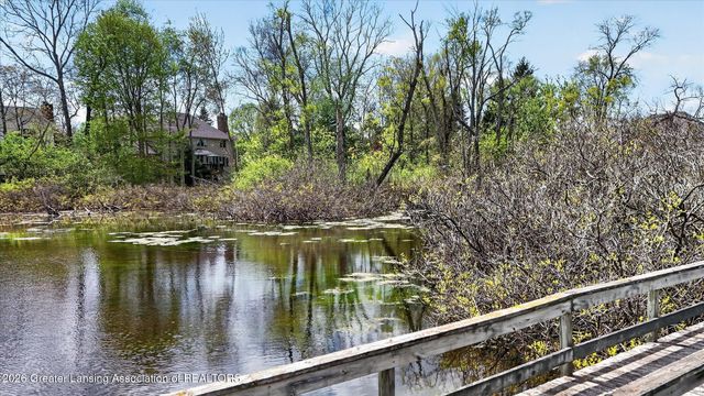 2032 Birch Bluff Drive, Okemos, MI 48864