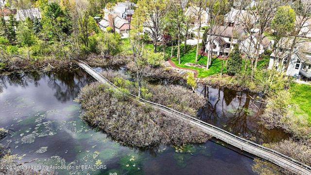 2032 Birch Bluff Drive, Okemos, MI 48864