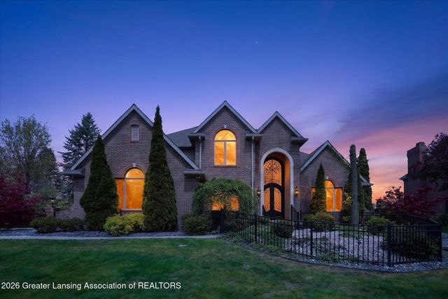 2032 Birch Bluff Drive, Okemos, MI 48864