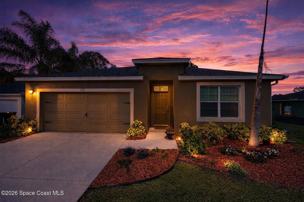 1579 Rachel Avenue SE, Palm Bay, FL 32909