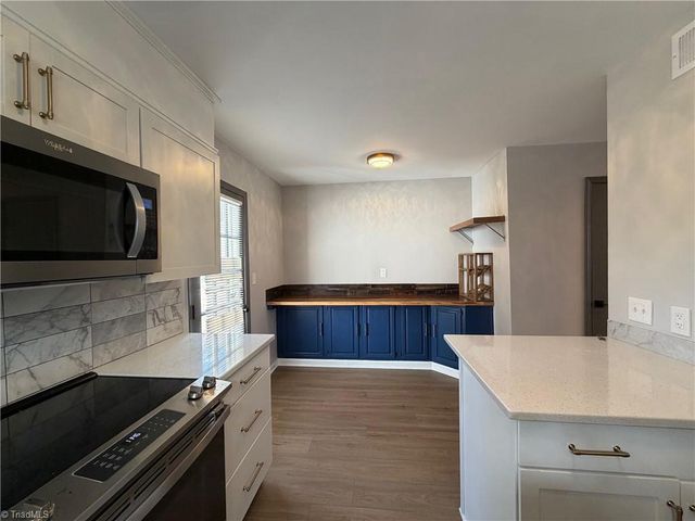 2315 Bay Meadows Court F, Winston-salem, NC 27103