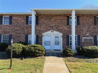 2315 Bay Meadows Court F, Winston-salem, NC 27103