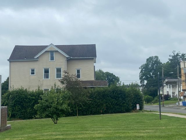 561 East Street, New Britain, CT 06051