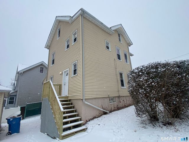 561 East Street, New Britain, CT 06051