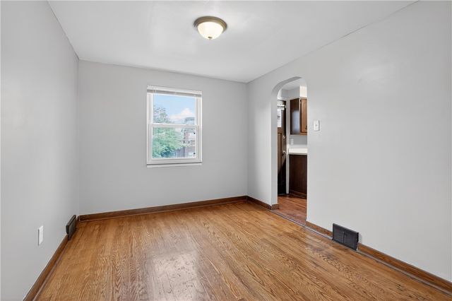 1019 Washington St, Mckeesport, PA 15132