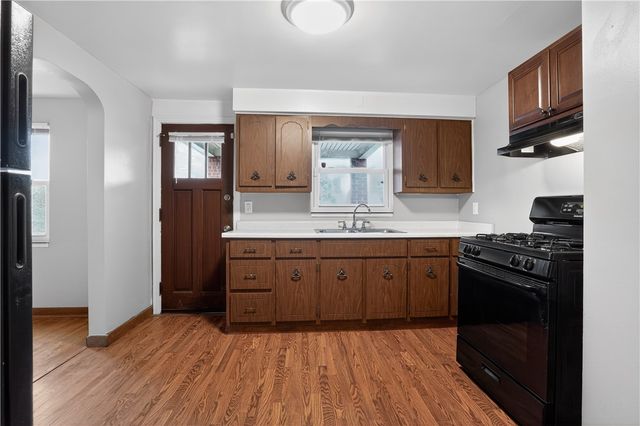 1019 Washington St, Mckeesport, PA 15132