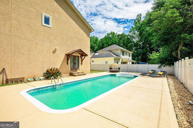 11 Main Street, Newnan, GA 30263