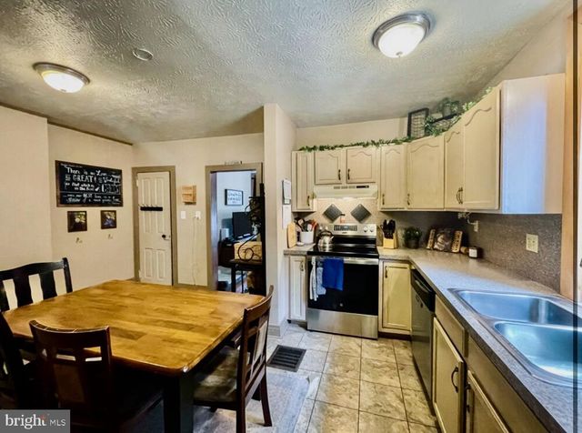 356 GRANITE ST, Lebanon, PA 17042