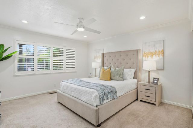 14351 Saratoga Avenue A, Saratoga, CA 95070