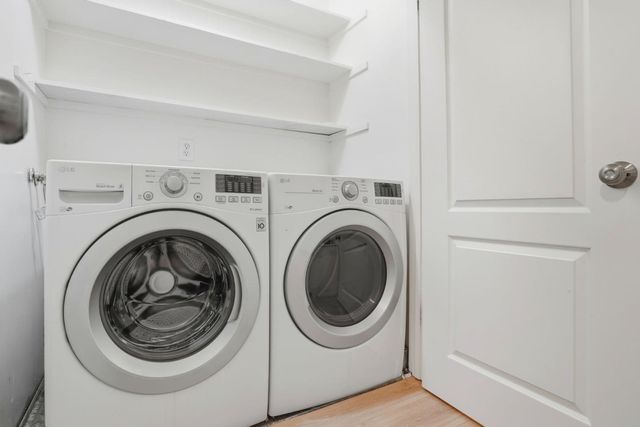 14351 Saratoga Avenue A, Saratoga, CA 95070