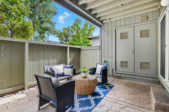 14351 Saratoga Avenue A, Saratoga, CA 95070