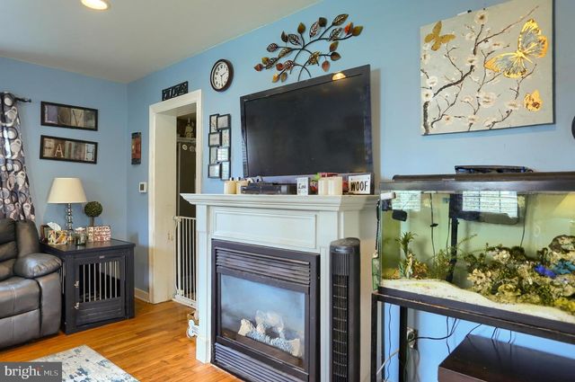 25 MAPLE AVE, Camp Hill, PA 17011