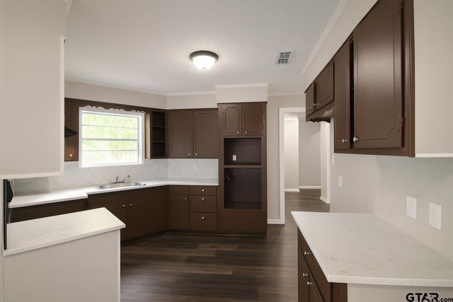 149 Cr 4237, Jacksonville, TX 75766
