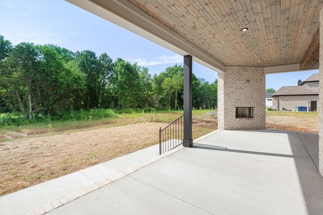 6801 Springwater St, Smyrna, TN 37167