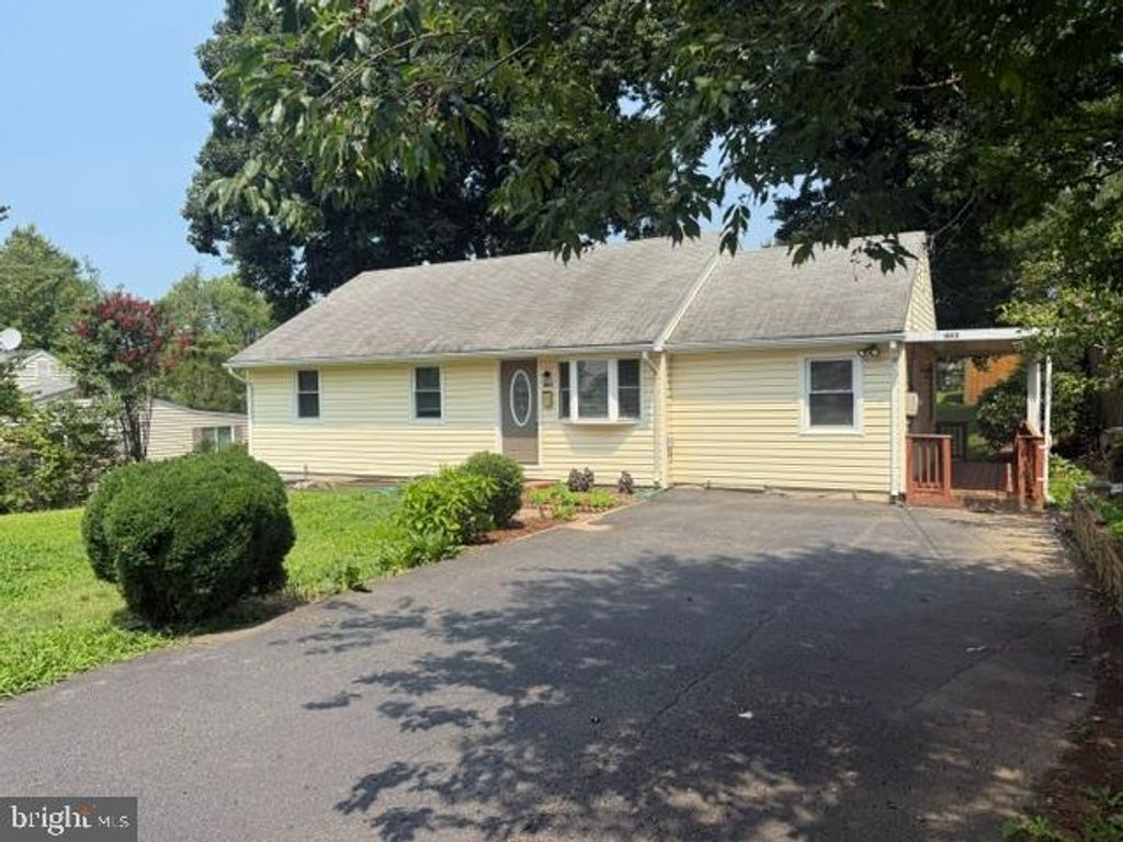 1803 ANDERSON RD, Falls Church, VA 22043