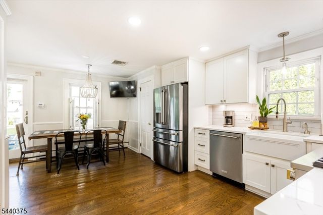 160 Woodland Ave, Verona Twp., NJ 07044