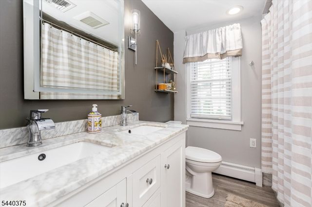 160 Woodland Ave, Verona Twp., NJ 07044