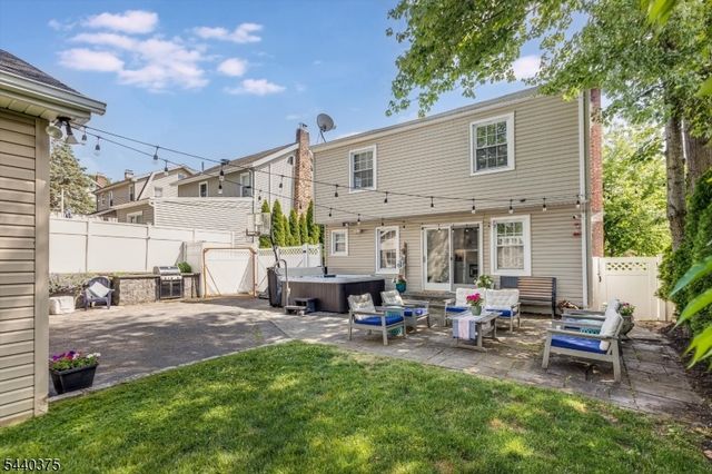 160 Woodland Ave, Verona Twp., NJ 07044