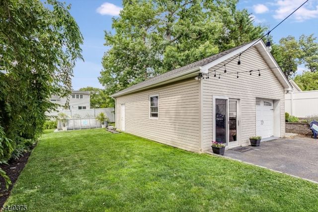 160 Woodland Ave, Verona Twp., NJ 07044