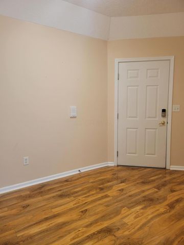 3137 Heron Pointe, 202, Columbus, OH 43231