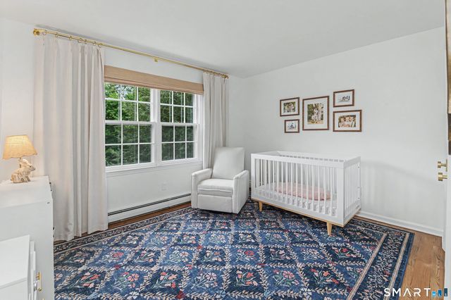 15 Hull Place, Ridgefield, CT 06877