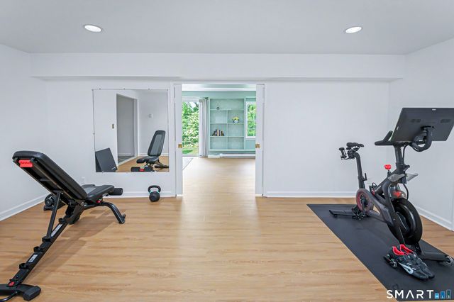 15 Hull Place, Ridgefield, CT 06877