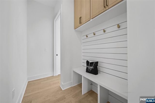 52 Congressional Parkway, Livingston, NJ 07039