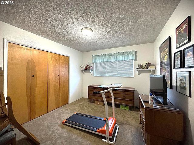 166 PEACOCK Ln, Myrtle Creek, OR 97457