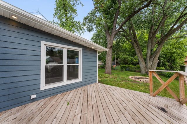 355 S Howard Street, Gary, IN 46403