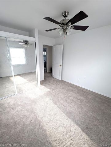 26234 Woodmont Street, Roseville, MI 48066