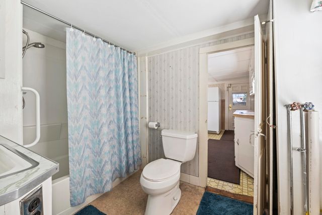 393 Wadleigh Falls Road, Newmarket, NH 03857