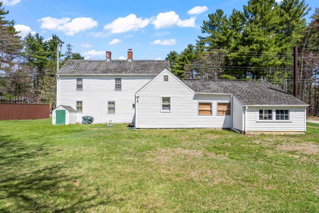 393 Wadleigh Falls Road, Newmarket, NH 03857