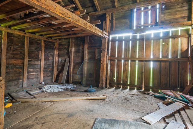 393 Wadleigh Falls Road, Newmarket, NH 03857