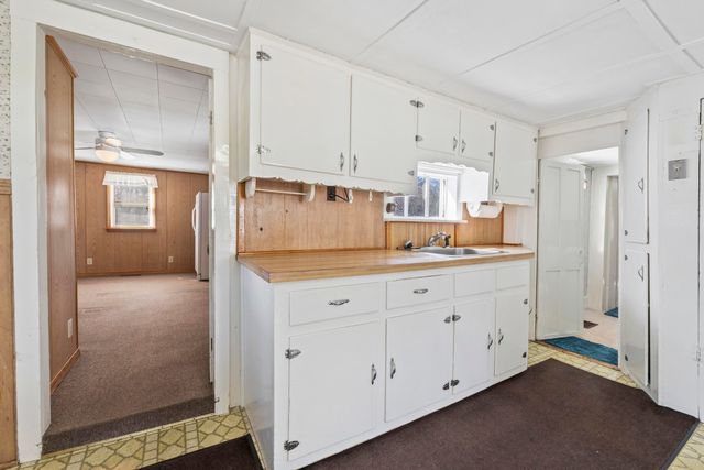 393 Wadleigh Falls Road, Newmarket, NH 03857
