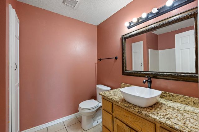 10 Cagle Street, Clarksville, AR 72830