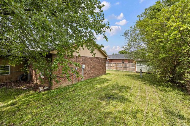10 Cagle Street, Clarksville, AR 72830