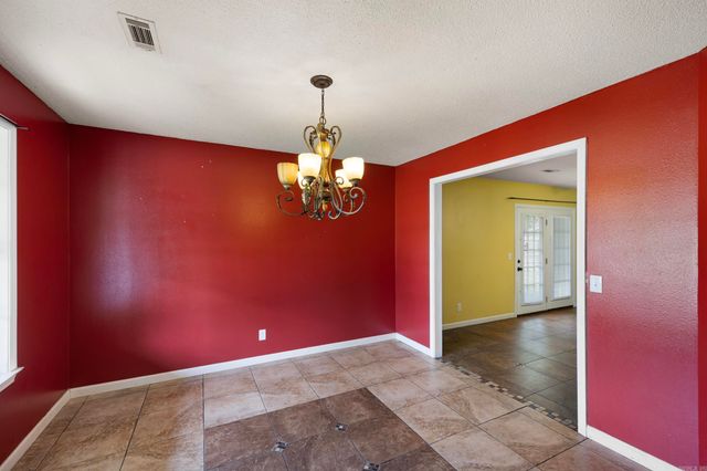 10 Cagle Street, Clarksville, AR 72830