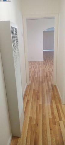 1630 84Th Ave, Oakland, CA 94621