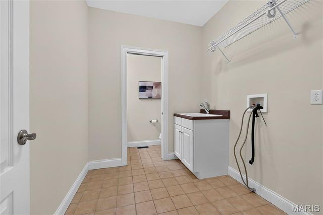 515 Graeser Road, Creve Coeur, MO 63141