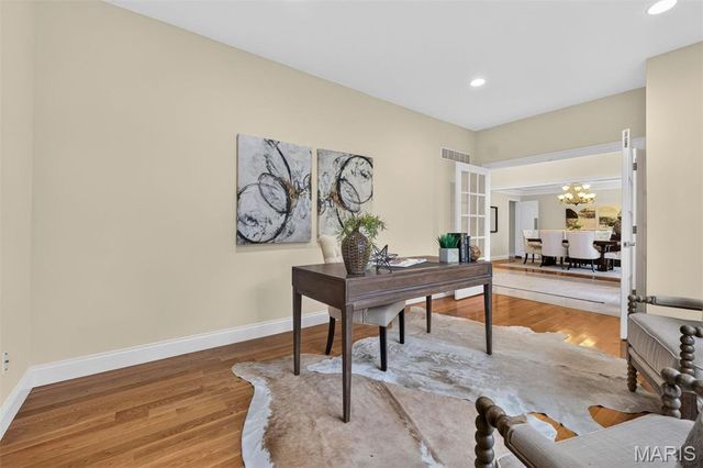 515 Graeser Road, Creve Coeur, MO 63141