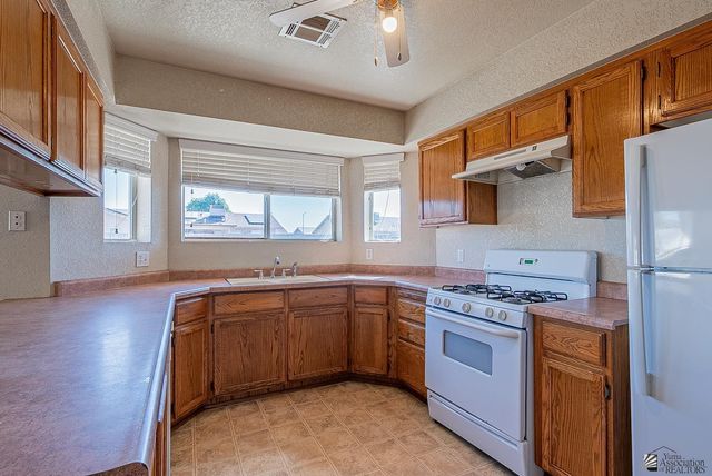 2869 S 32 Ave, Yuma, AZ 85364