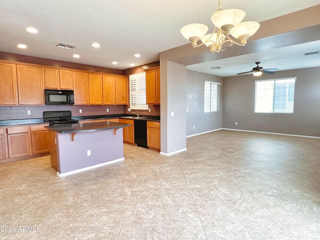 113 E Palomino Drive, Gilbert, AZ 85296