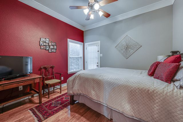 100 Oak Forest Lane, Ovilla, TX 75154