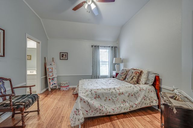 100 Oak Forest Lane, Ovilla, TX 75154