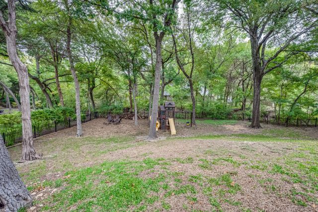100 Oak Forest Lane, Ovilla, TX 75154